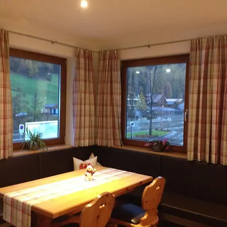 Haus Almrausch Apartment *