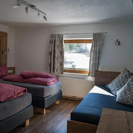 Апартаменти Haus Almrausch